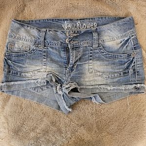 Short shorts